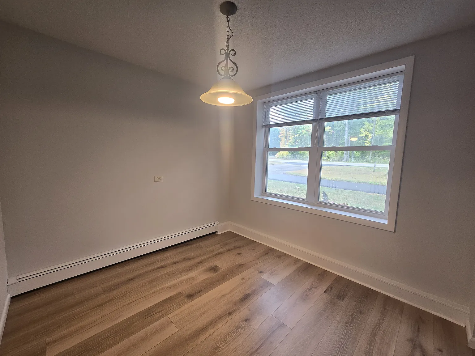 1 bed, 580 sqft, $1,600 — Photo 4