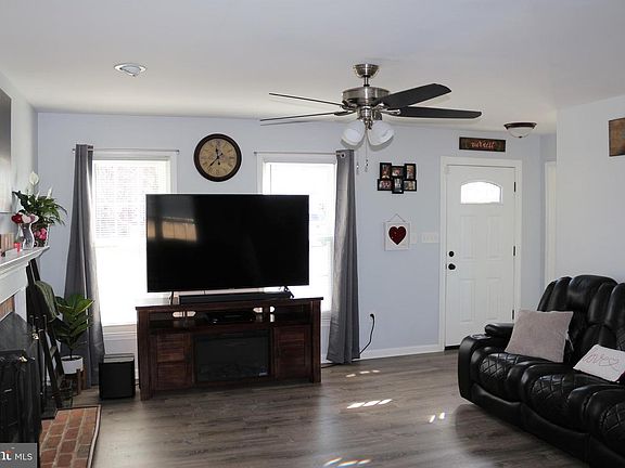 4th image of 13422 Wellspring Dr