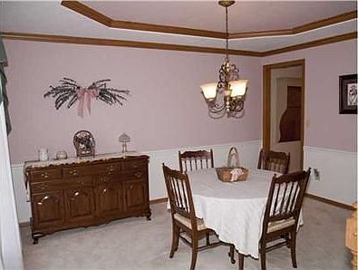 2nd image of 494 Belle Haven Ct