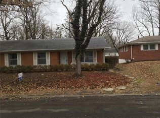 65 Beth Ann Dr, Belleville, IL 62221