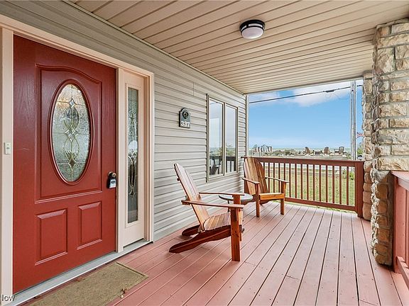 3rd image of 337 Cedar Point Rd