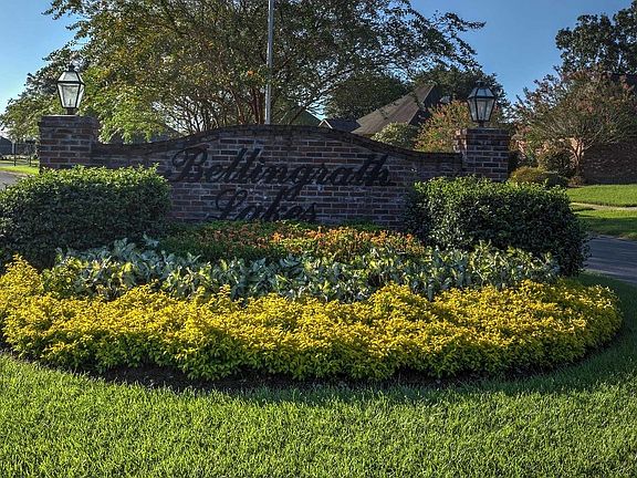 3rd image of 18533 Bellingrath Lakes Ave