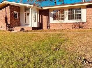 402 Apple Ave, Albertville, AL 35950