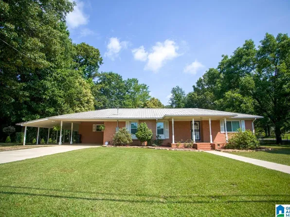 900 Pinewood Dr, Oxford, AL 36203