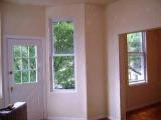 2nd image of 910 Bryant Ave