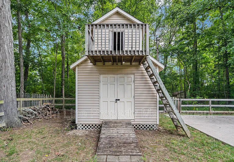1500 Candlewyck Ct — Photo 35
