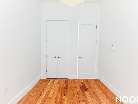 4th image of 308 Jefferson Ave #2E
