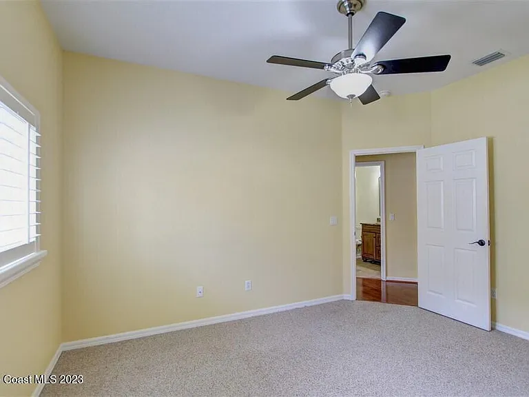 1648 Kestrel Ct — Photo 23