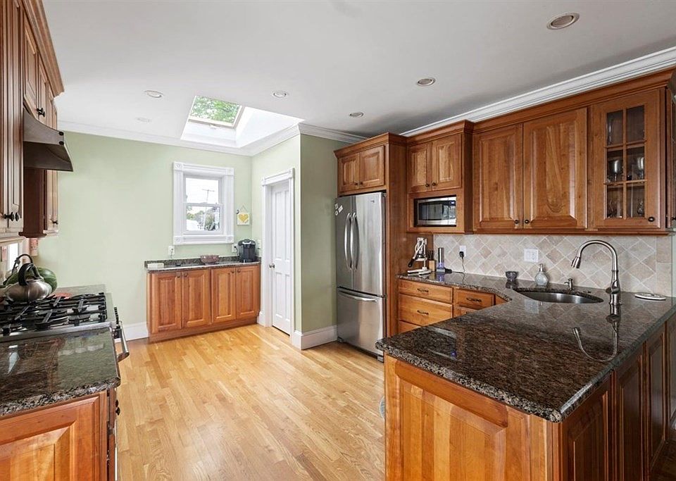 1 Ocean Ave, Salem, MA 01970 Zillow