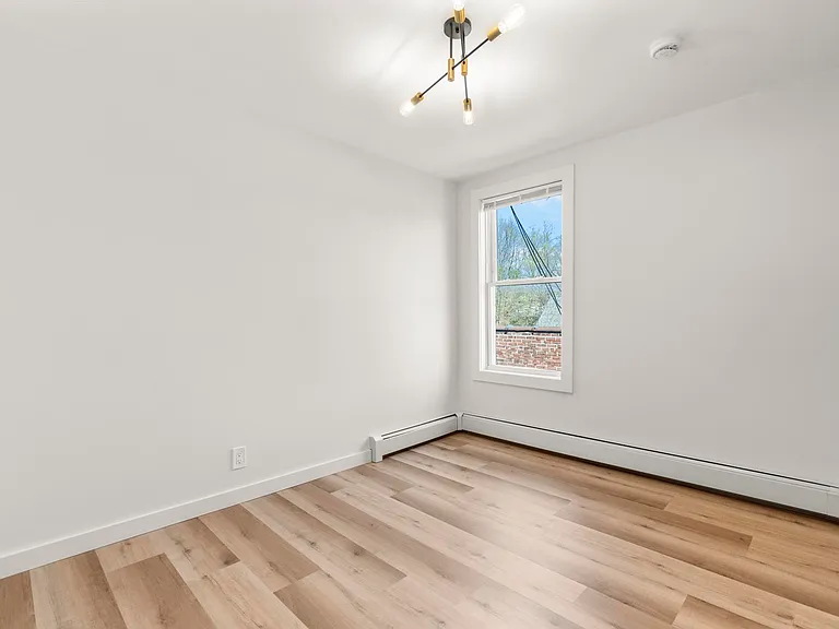 425 N Main St #16 — Photo 20
