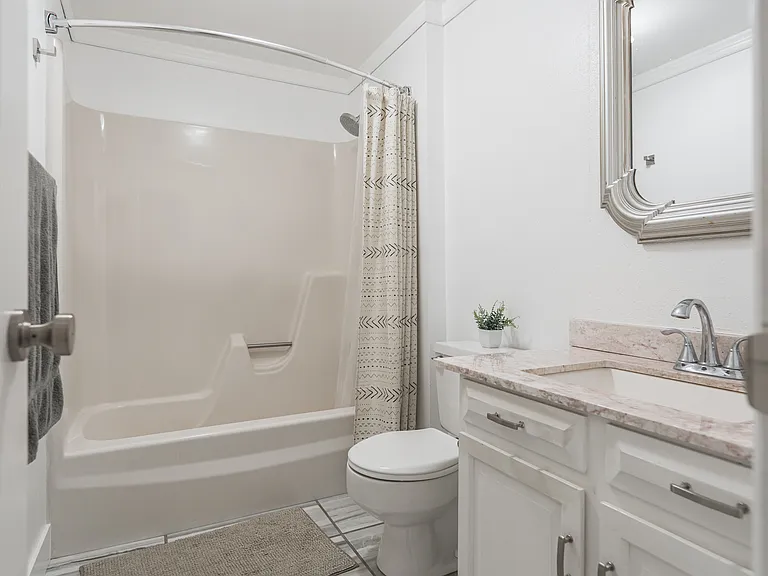 12572 E Bates Cir — Photo 15