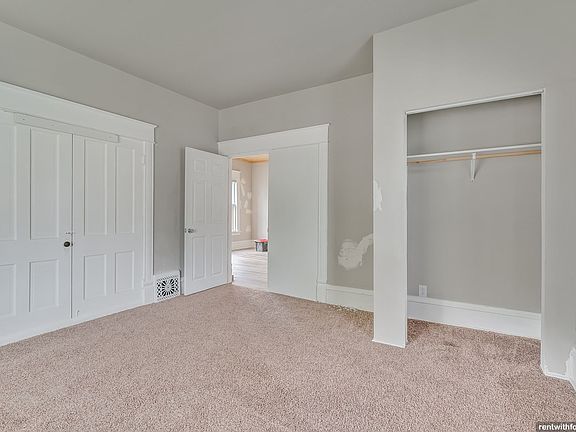 3rd image of 328 E Parkway Ave #328
