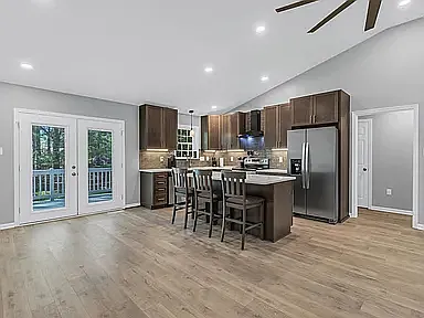 3 bed, 1500 sqft, $1,875 — Photo 4