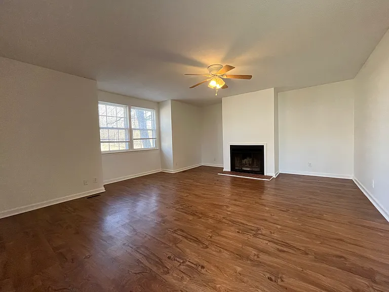 604 Fairfield Dr #A — Photo 15