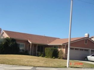 1006 N Meridian Ave, Rialto, CA 92376