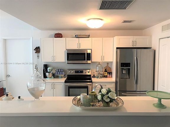 5th image of 3131 188th St #1806