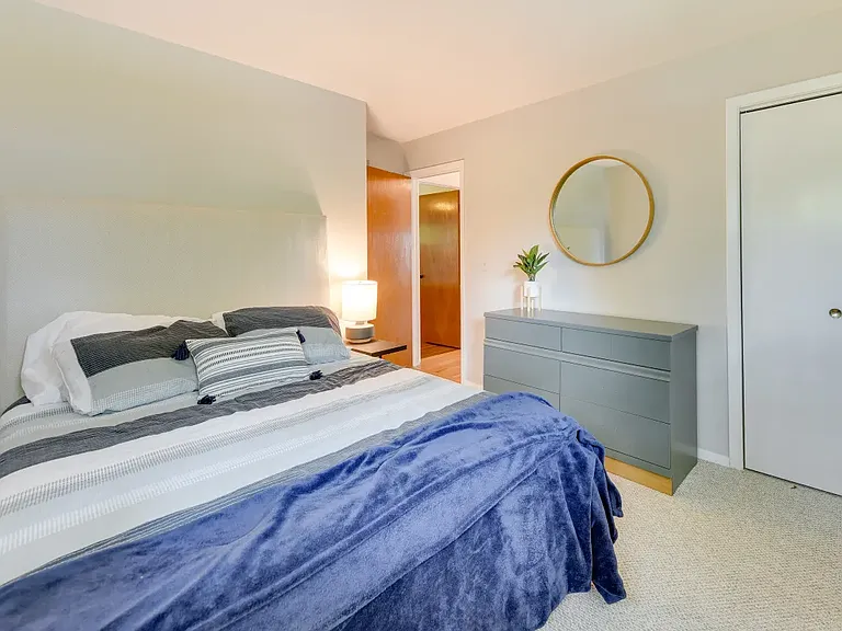 33460 N Lakeview Ct — Photo 22