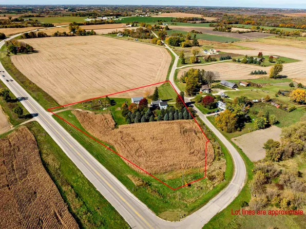 W8336 Priepke Rd, Eldorado, WI 54932