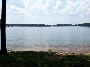 173 Folkstone Rd, Mooresville, NC 28117