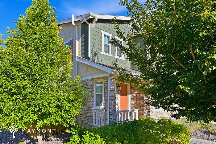 3 bed, 2.5 bath, 1951 sqft, $2,745 — Photo 4