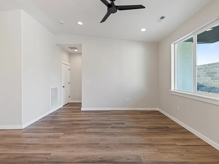 6258 W 33rd Ave — Photo 22