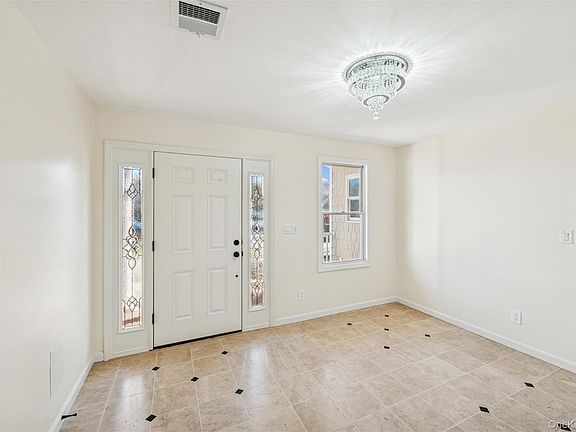 4th image of 244 Water Lane S
