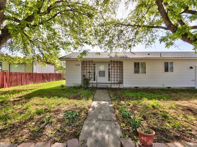 102 NE 16th St, Fruitland, ID, 83619