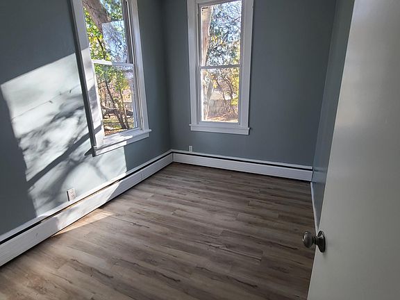 2nd image of 131 East Ave