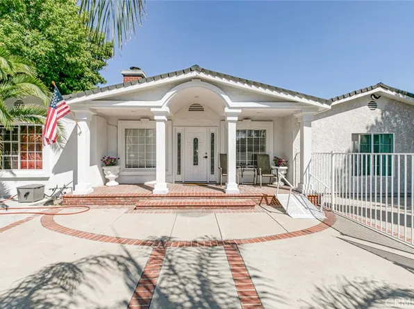 16037 Hart St, Van Nuys, CA 91406