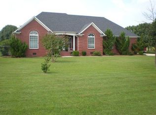 24885 Peety Ln, Athens, AL 35613