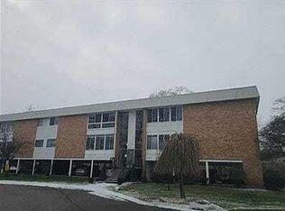 32080 Grand River Ave #81, Oakland, MI 48363