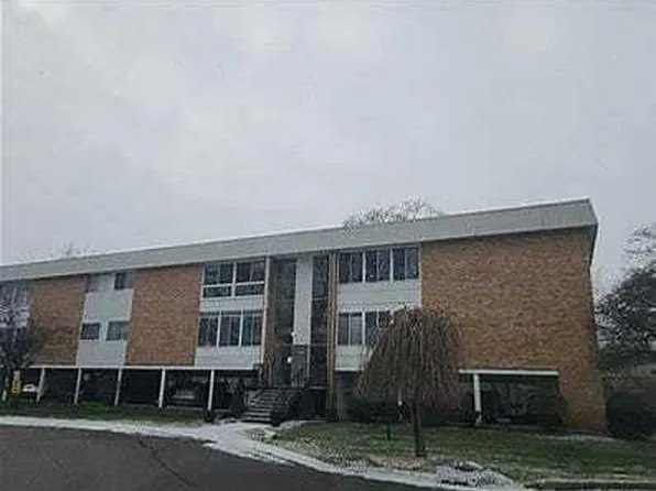 32080 Grand River Ave #81, Oakland, MI 48363