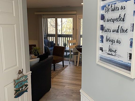 4th image of 9353 S Pointe Retreat Dr #62