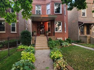 3723 N Central Park Ave, Chicago, IL 60618