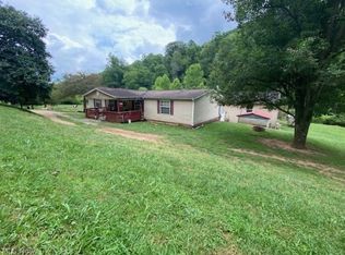 946 Missouri Frk, Spencer, WV 25276