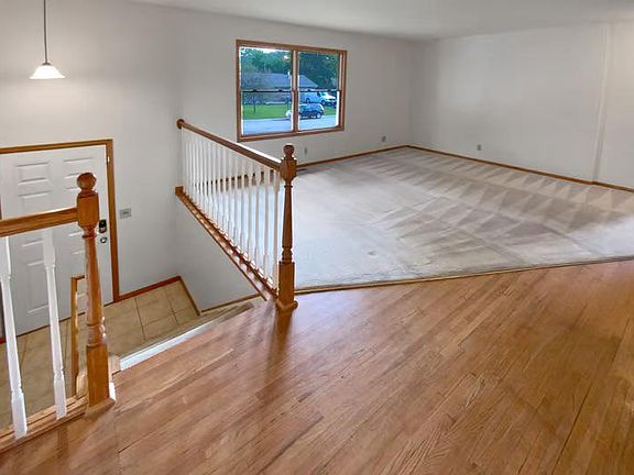 2nd image of 7407 Upper 167th Ct W