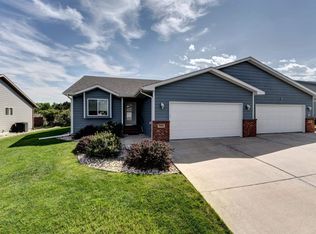 705 Auburn Dr, Rapid City, SD 57701