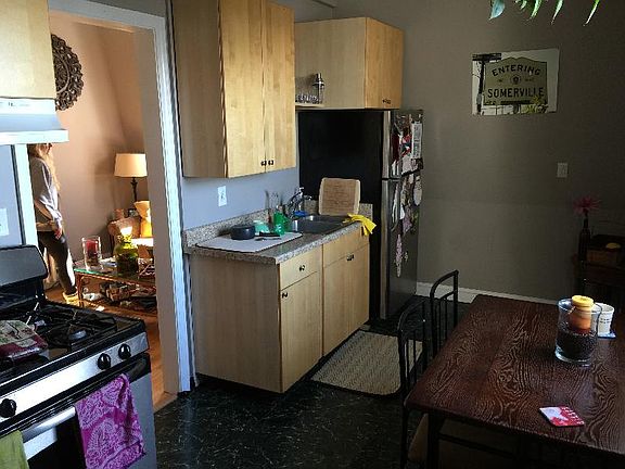 2nd image of 356 Broadway #5