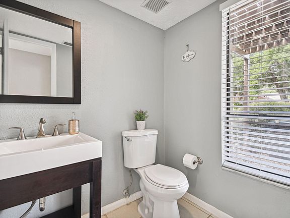 2nd image of 11410 Galleria Dr #11410