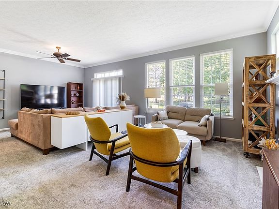 4th image of 33252 Fairport Dr