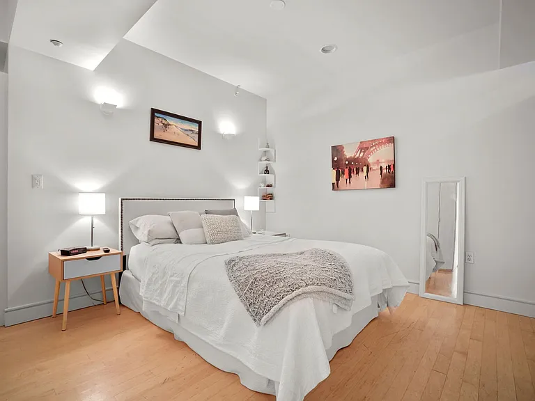 1313 Washington St #416 — Photo 14