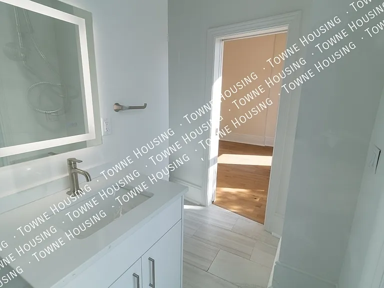 17 N Pearl St #3 — Photo 13