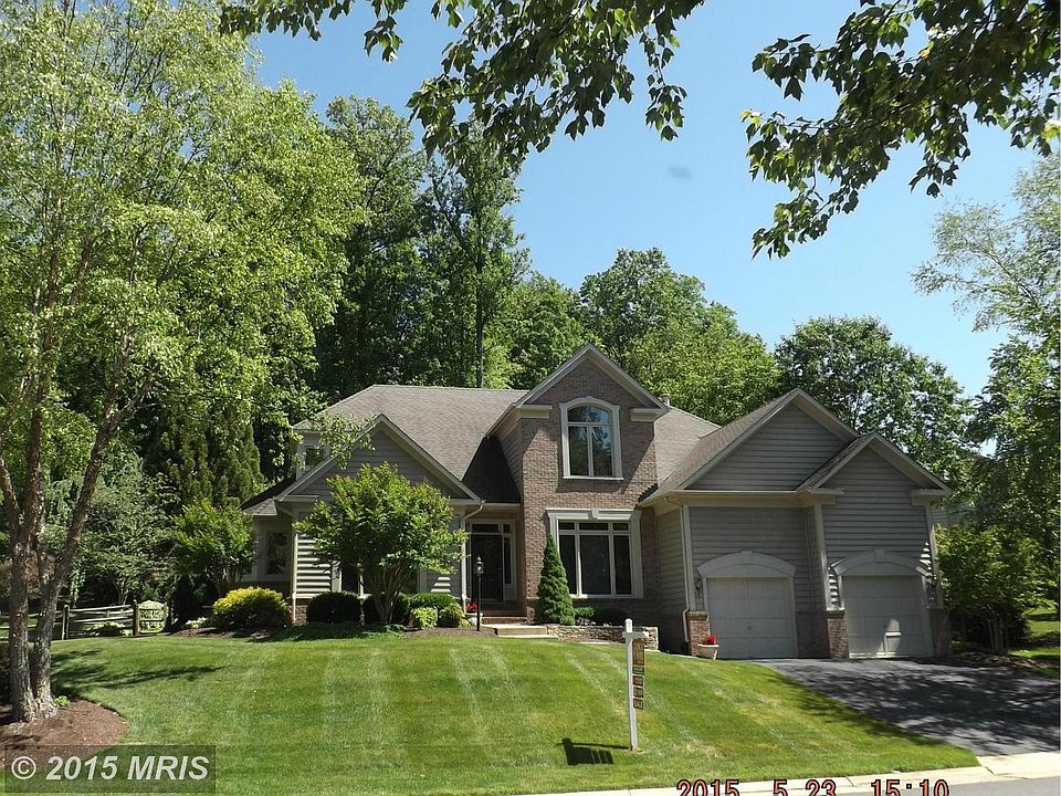 Impressive Brick Front 
