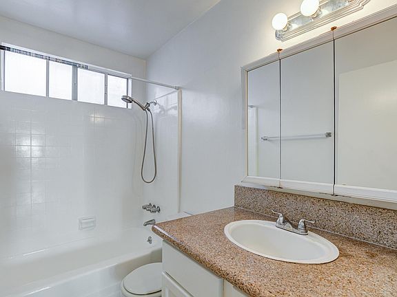 2nd image of 1226 Armacost Ave APT 6