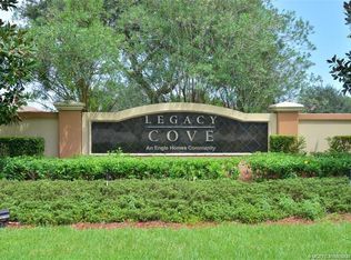 1423 SE Legacy Cove Cir, Stuart, FL 34997