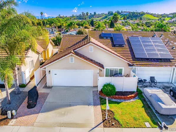 325 Wind Flower Way, Oceanside, CA 92057