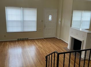 2882 Sherwood Rd, Columbus, OH 43209