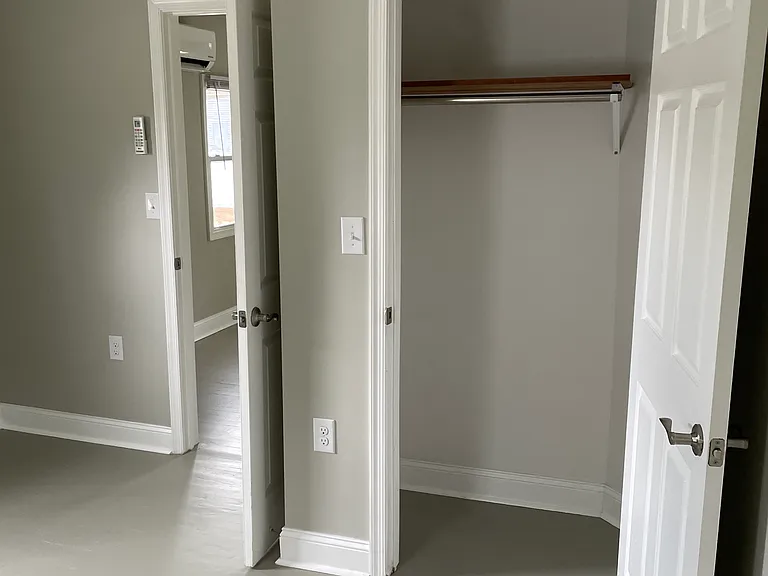 235 Port Republic Rd — Photo 6