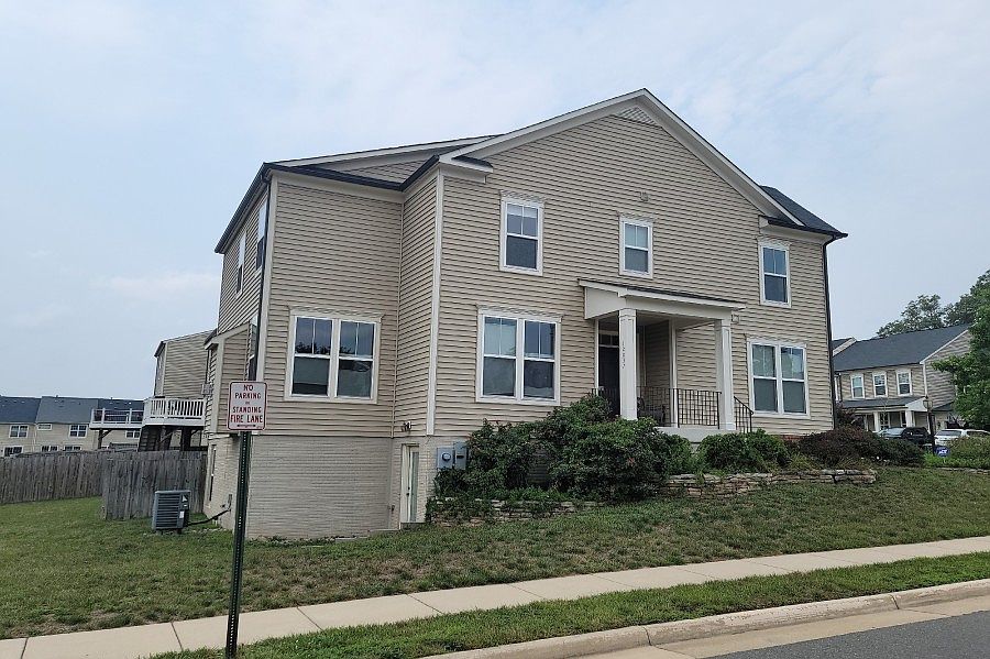 1st image of 12037 Lake Dorian Dr
