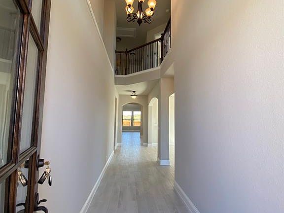 5th image of 1508 Laurence Ln